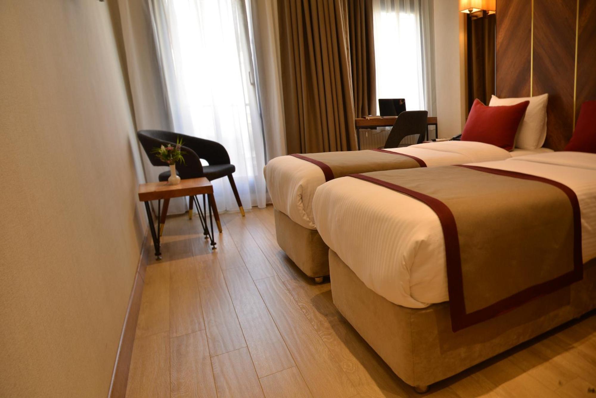 Celine Hotel Taxim 이스탄불 외부 사진